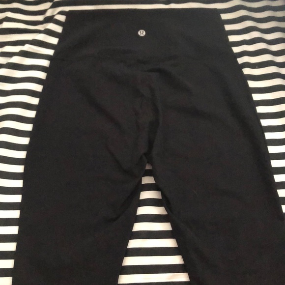 Lulu lemon Special Edition Wunder Under - Picture 3 of 3